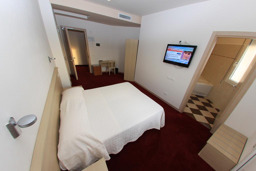Park Hotel Italia Tezze sul Brenta Oda fotoğraf